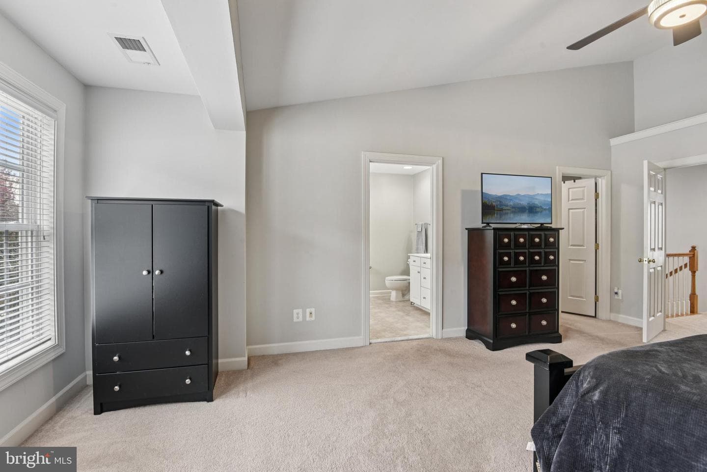 8408 Chaucer House Court photo 36