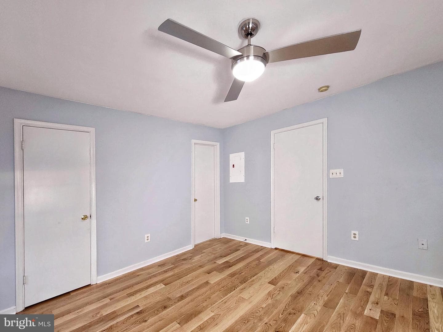 6923 Victoria Drive #k photo 16