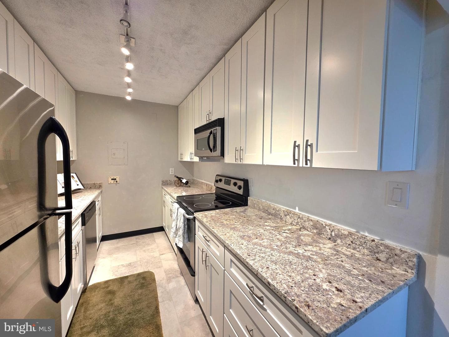2059 Huntington Avenue #312 photo 8