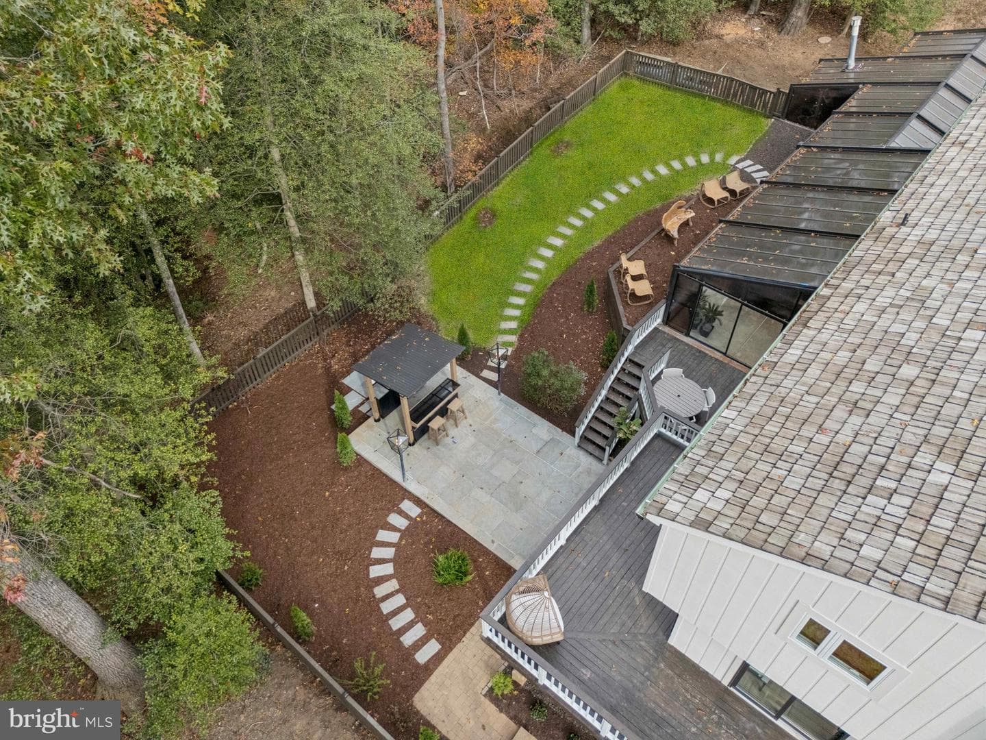 11000 Oakton Woods Way photo 8