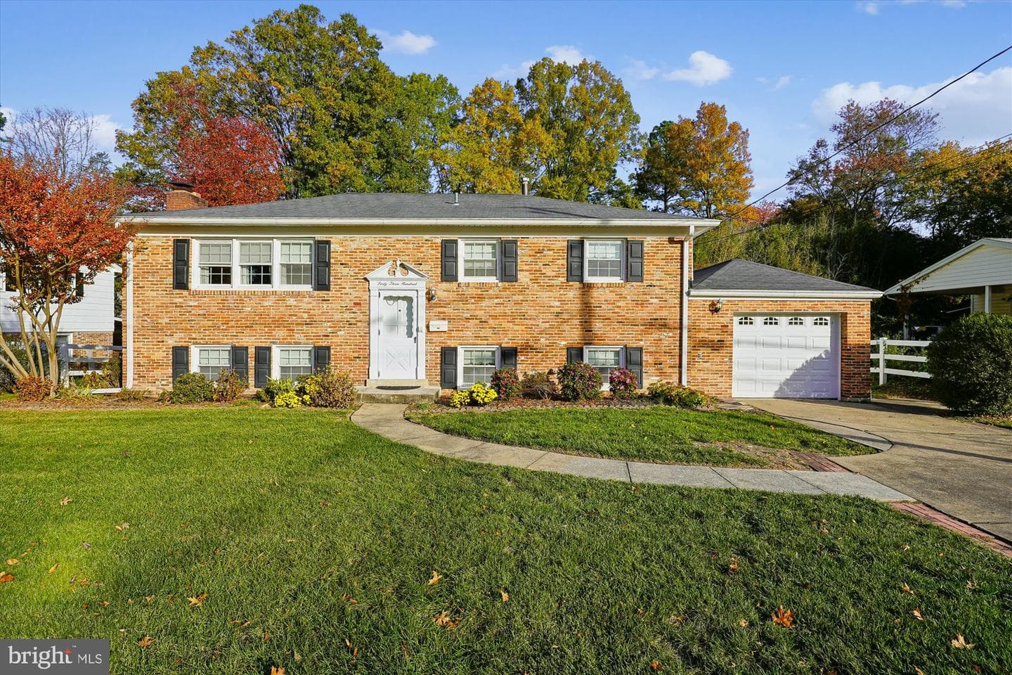 4300 Fielding Street