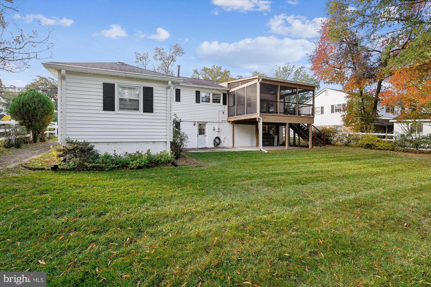 4300 Fielding Street photo 6