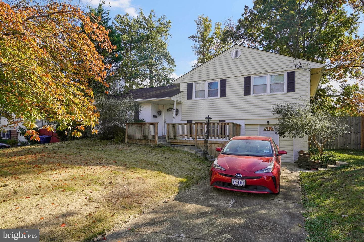 7419 Farnum Street photo 22