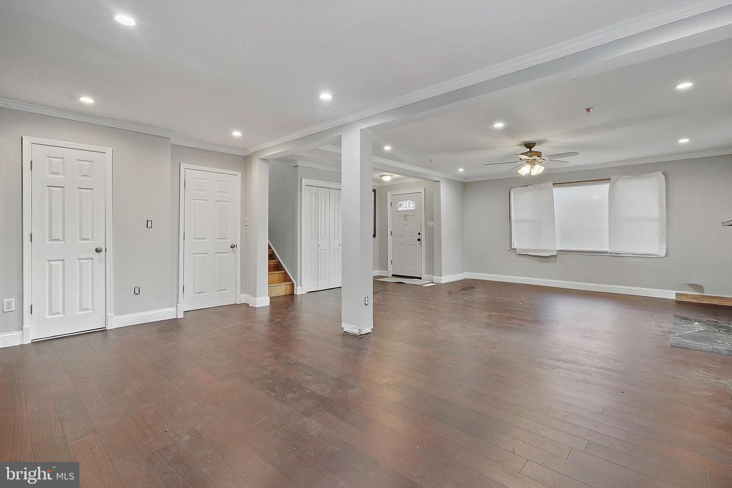 7419 Farnum Street photo 4