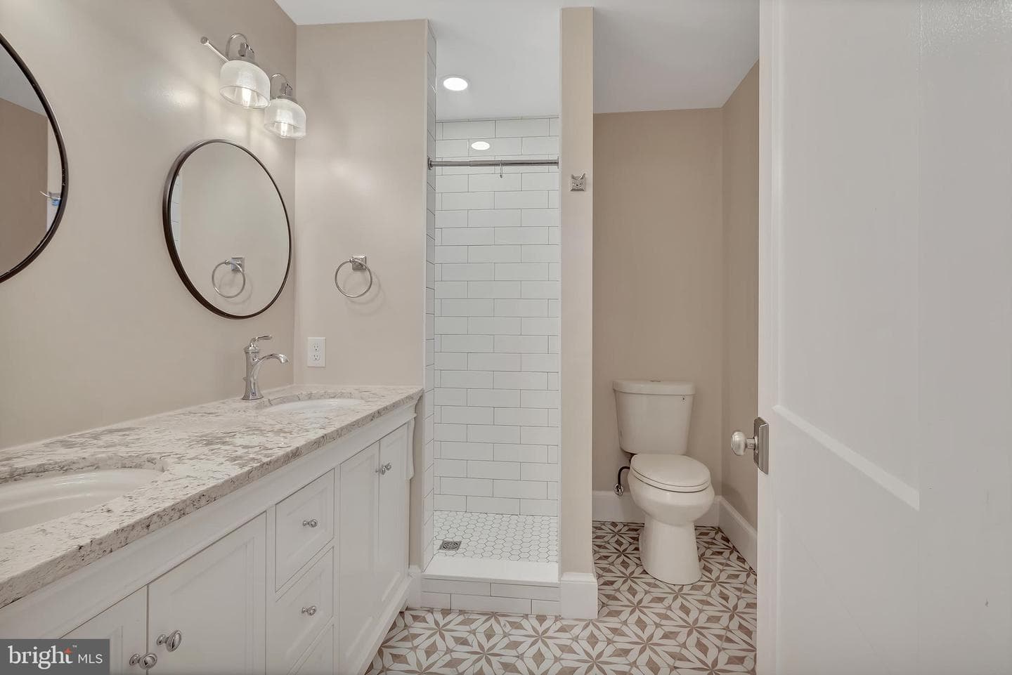 6829 Cherry Lane photo 16