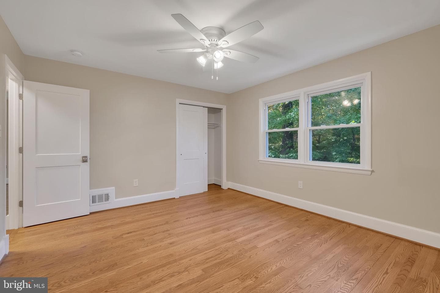 6829 Cherry Lane photo 20