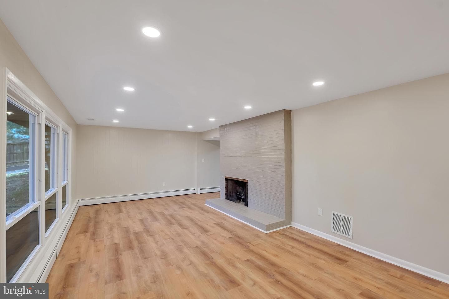 6829 Cherry Lane photo 23