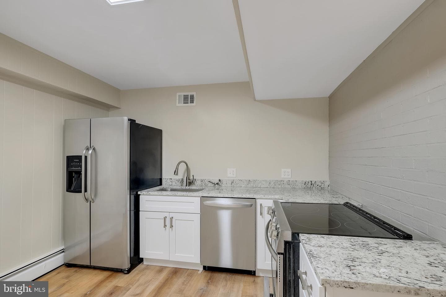 6829 Cherry Lane photo 26