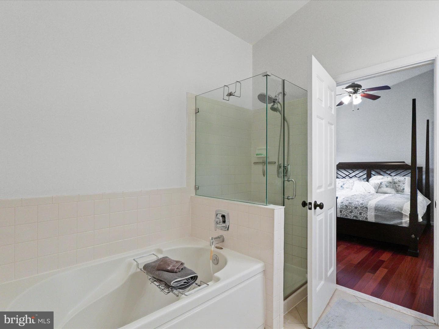 7755 Effingham Square photo 21