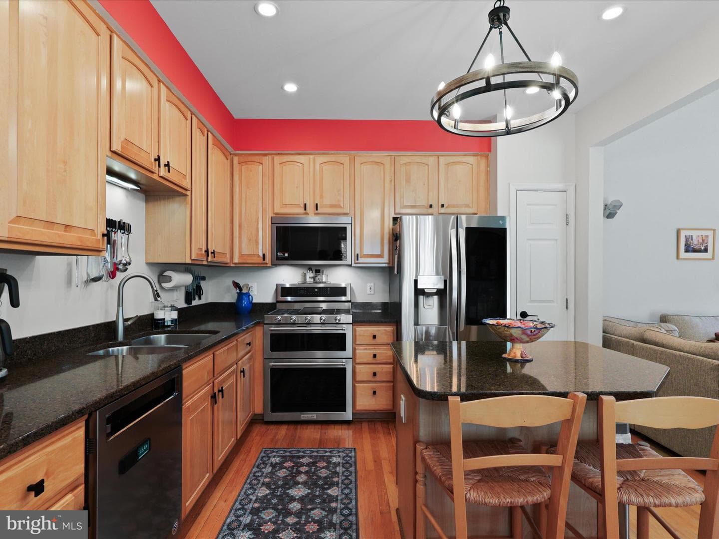 7755 Effingham Square photo 9