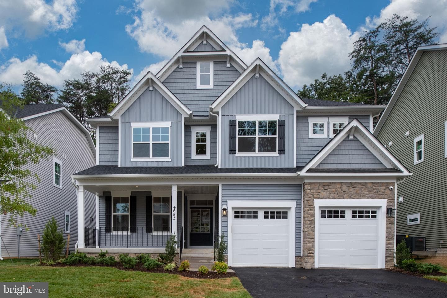 8761 Southern Oaks Place, Lorton