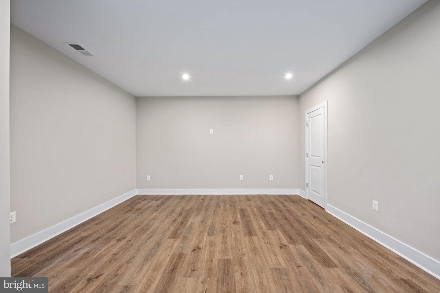 8761 Southern Oaks Place photo 45