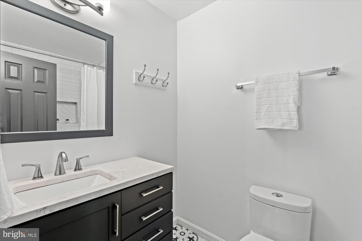 934 Harriman Street photo 32