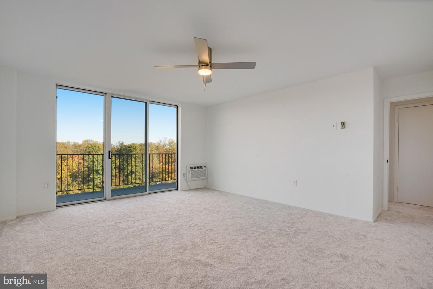 3245 Rio Drive #901 photo 34