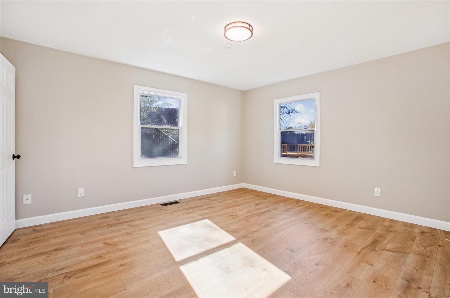 9075 Andromeda Drive photo 20