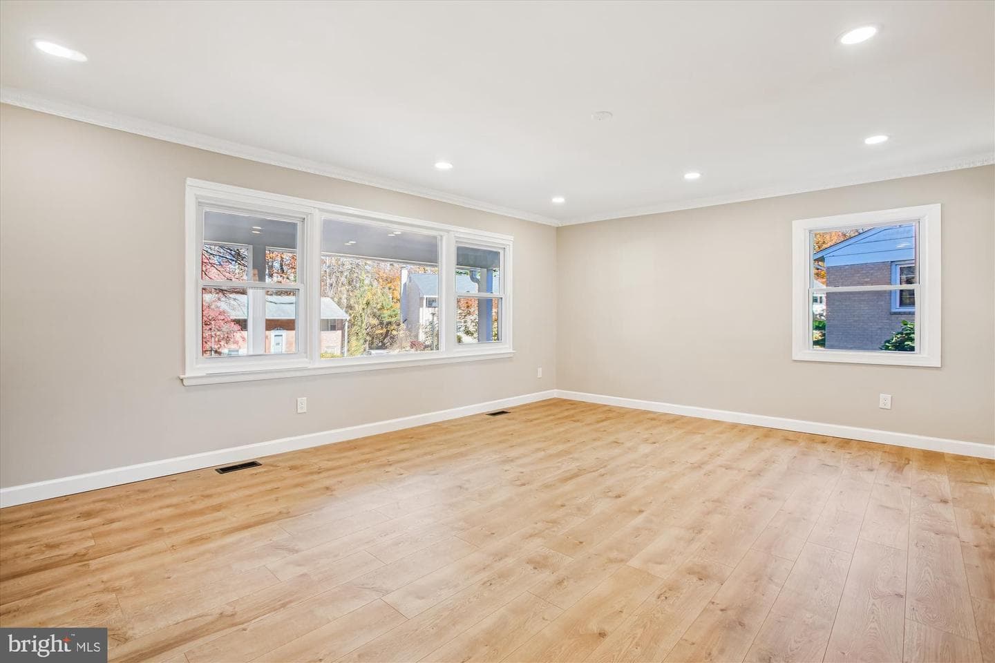 9075 Andromeda Drive photo 6