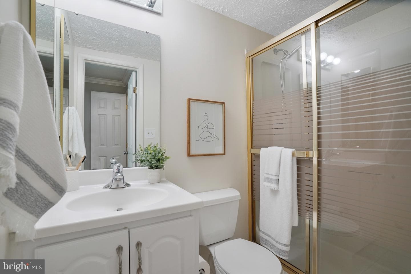 7741 Camp Alger Avenue photo 22