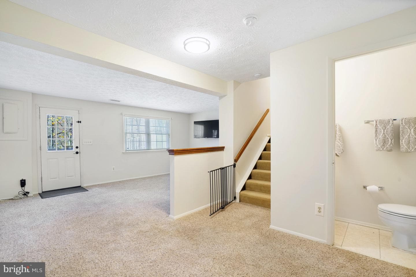 7741 Camp Alger Avenue photo 38
