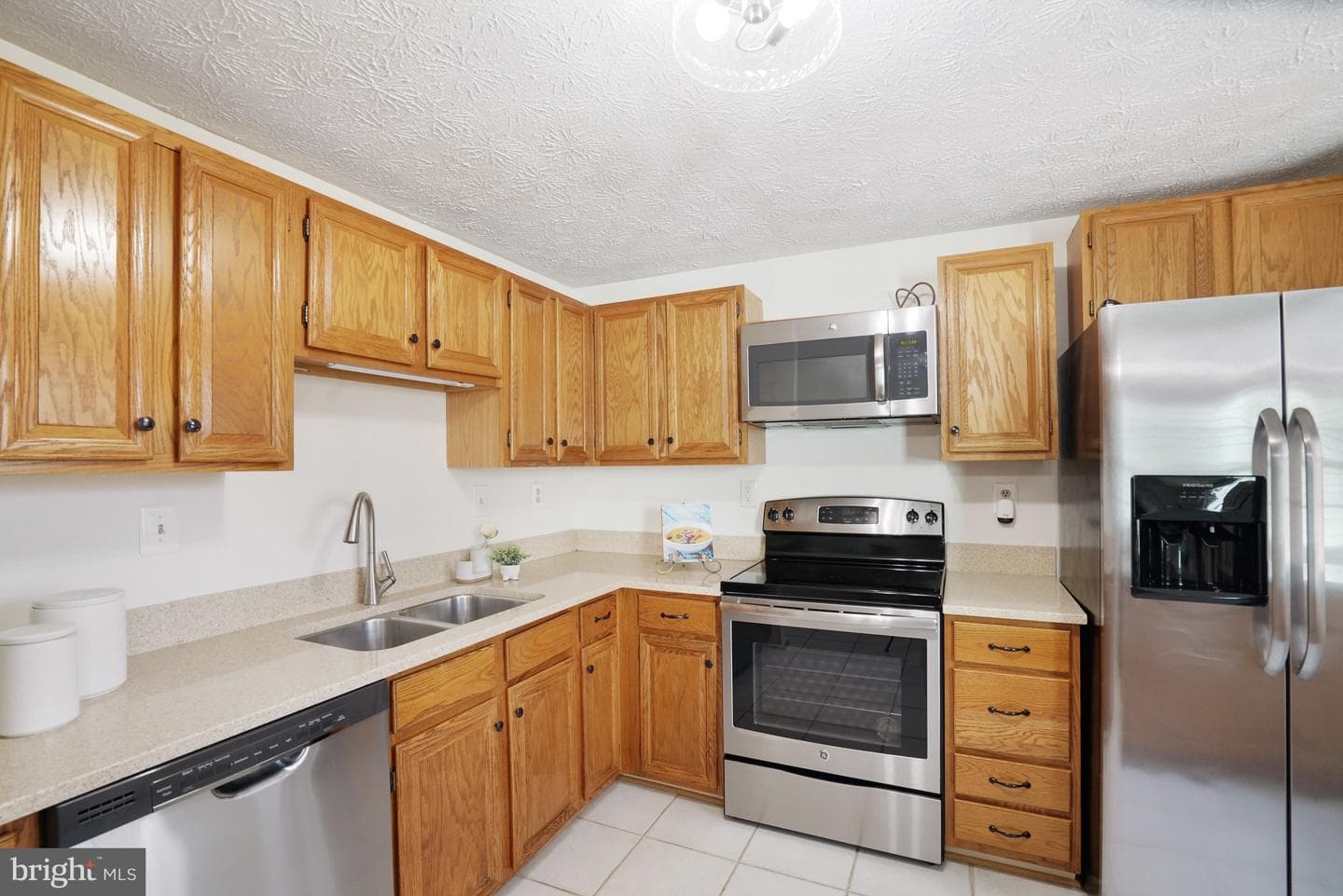 7741 Camp Alger Avenue photo 8