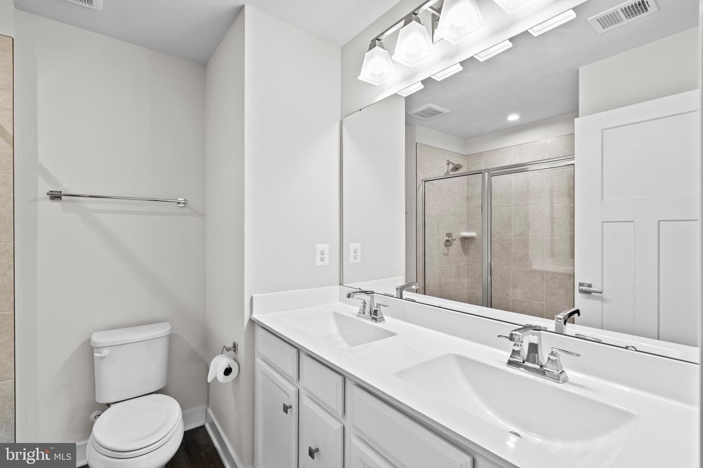 14024 Sunrise Valley Drive photo 26