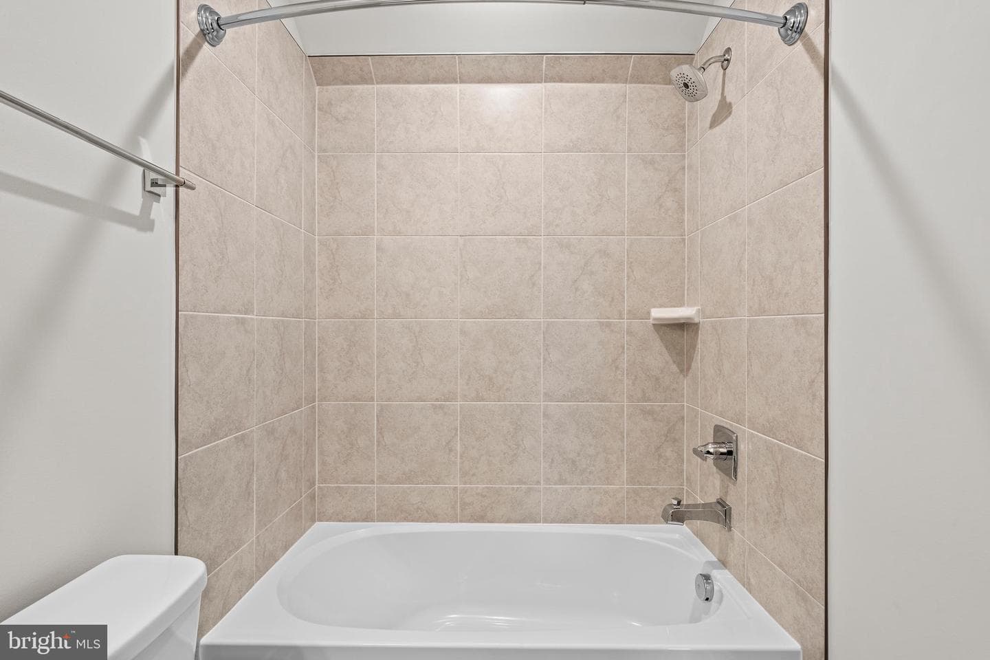 14024 Sunrise Valley Drive photo 35
