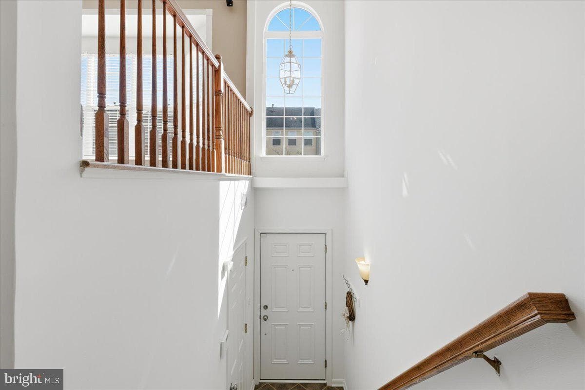 6636 Hunter Creek Lane photo 11