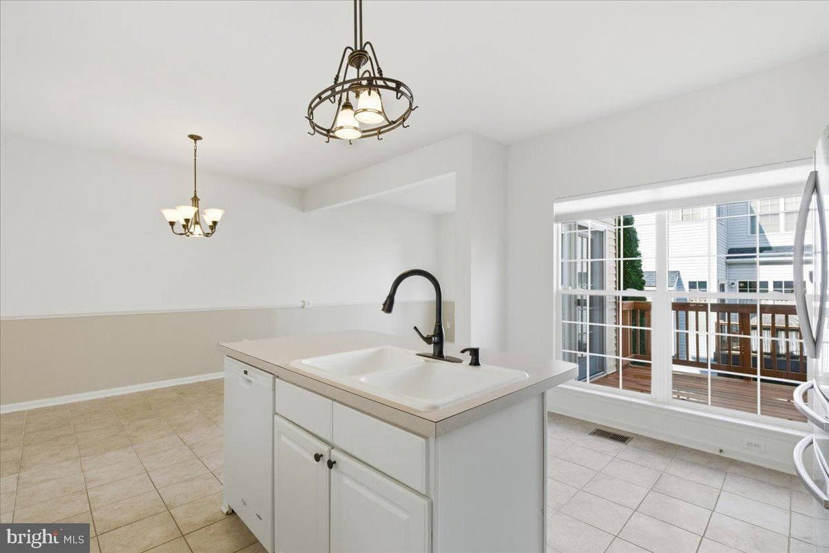 6636 Hunter Creek Lane photo 25