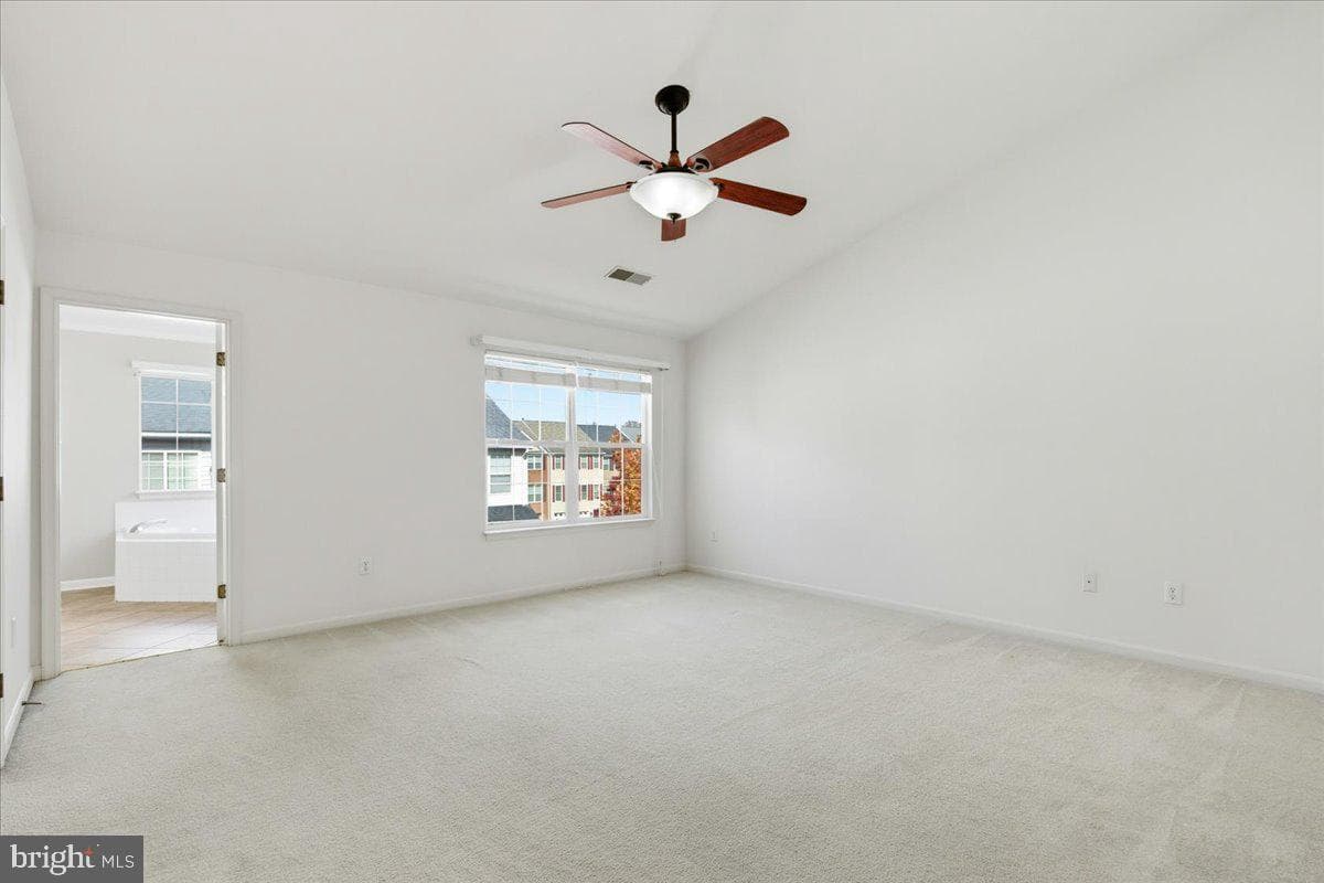 6636 Hunter Creek Lane photo 34