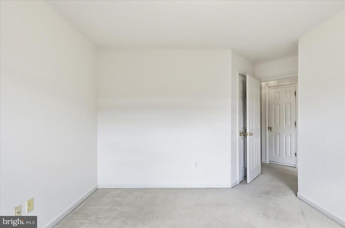 6636 Hunter Creek Lane photo 46