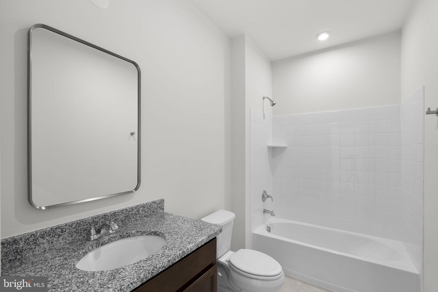 13730 Aviation Place photo 29