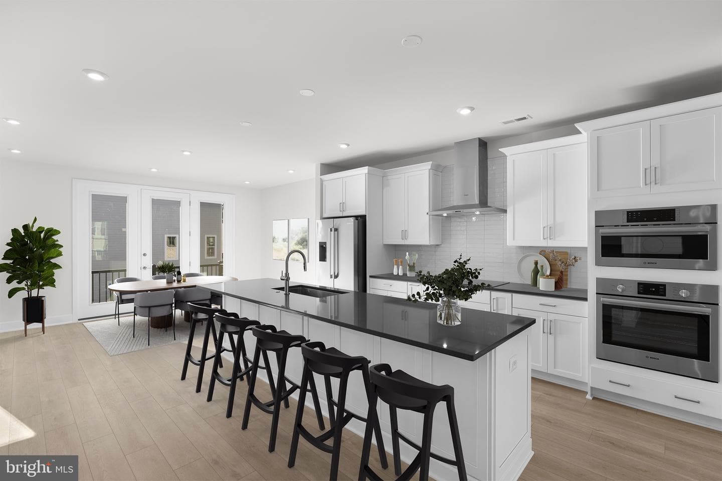 13730 Aviation Place photo 3