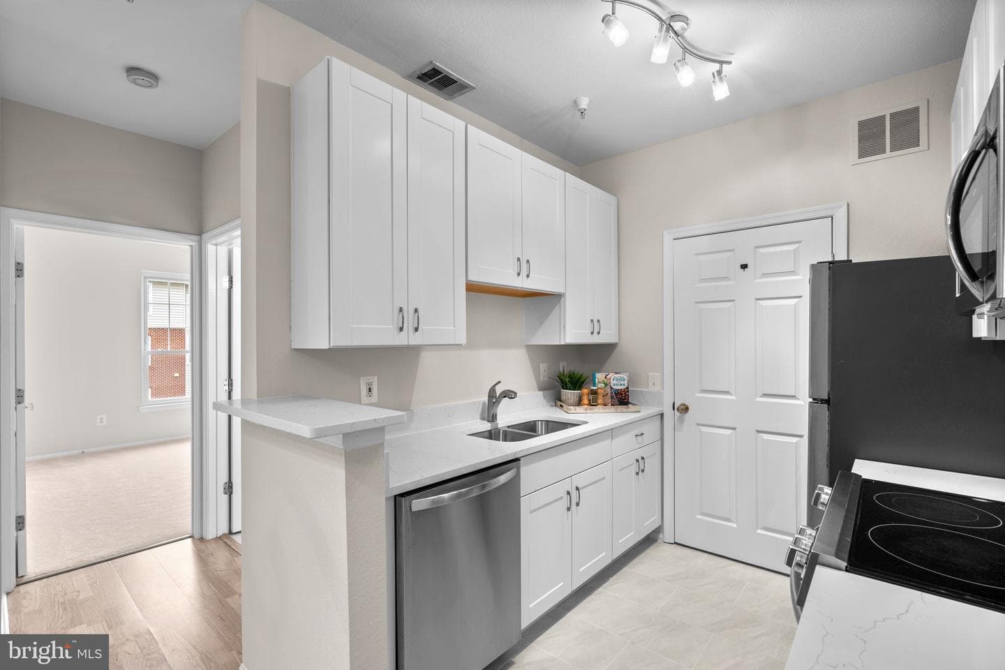 1570 Spring Gate Drive #7303 photo 10