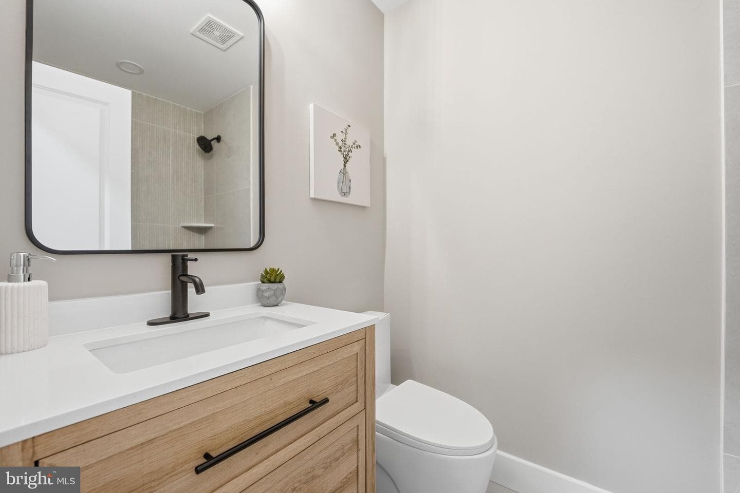 6434 Woodville Drive photo 25