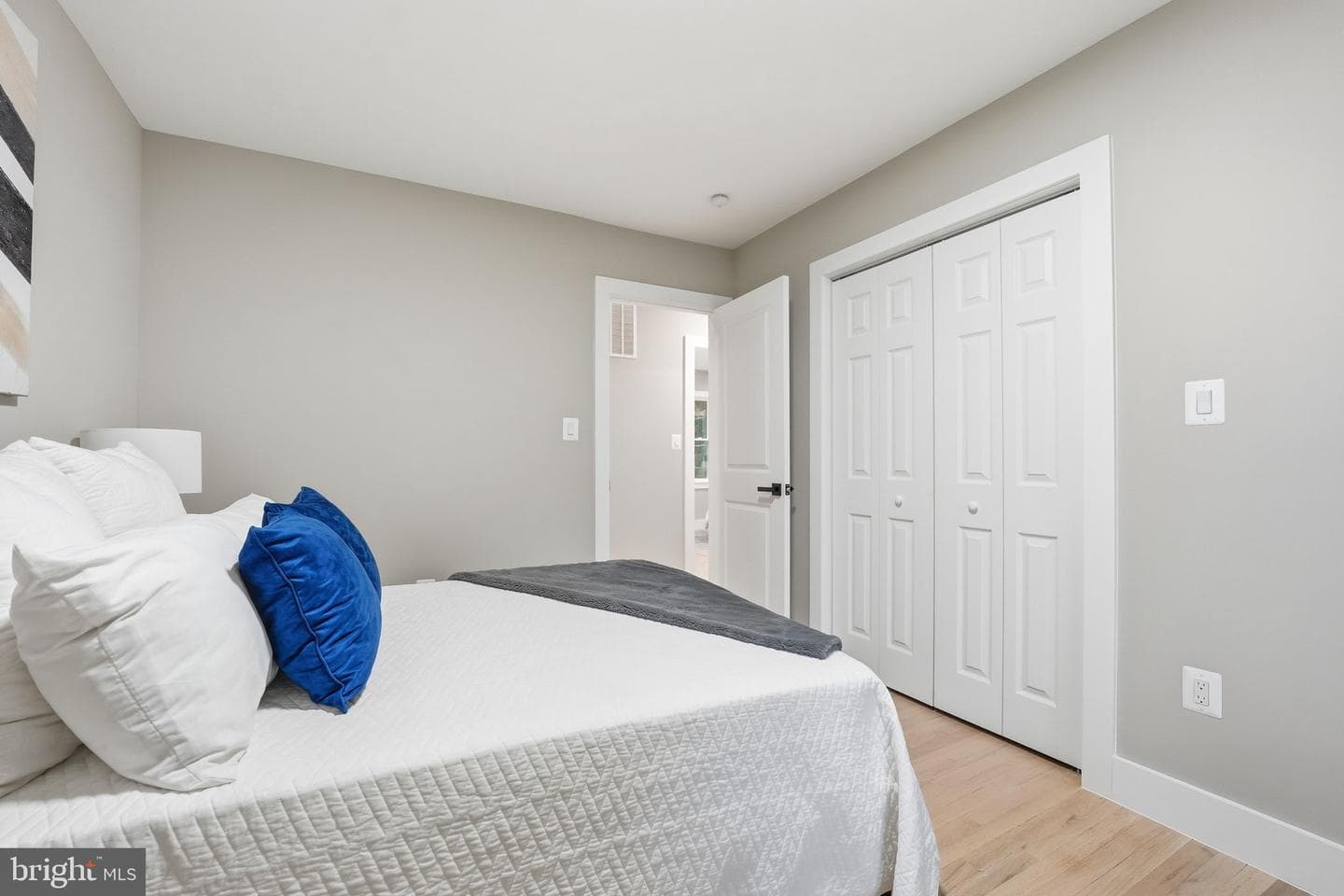 6434 Woodville Drive photo 28