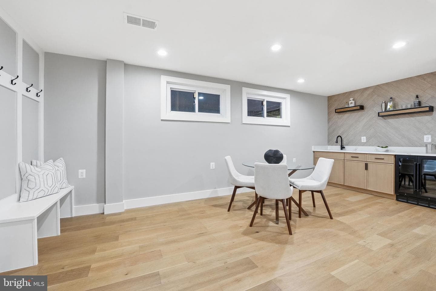 6434 Woodville Drive photo 45