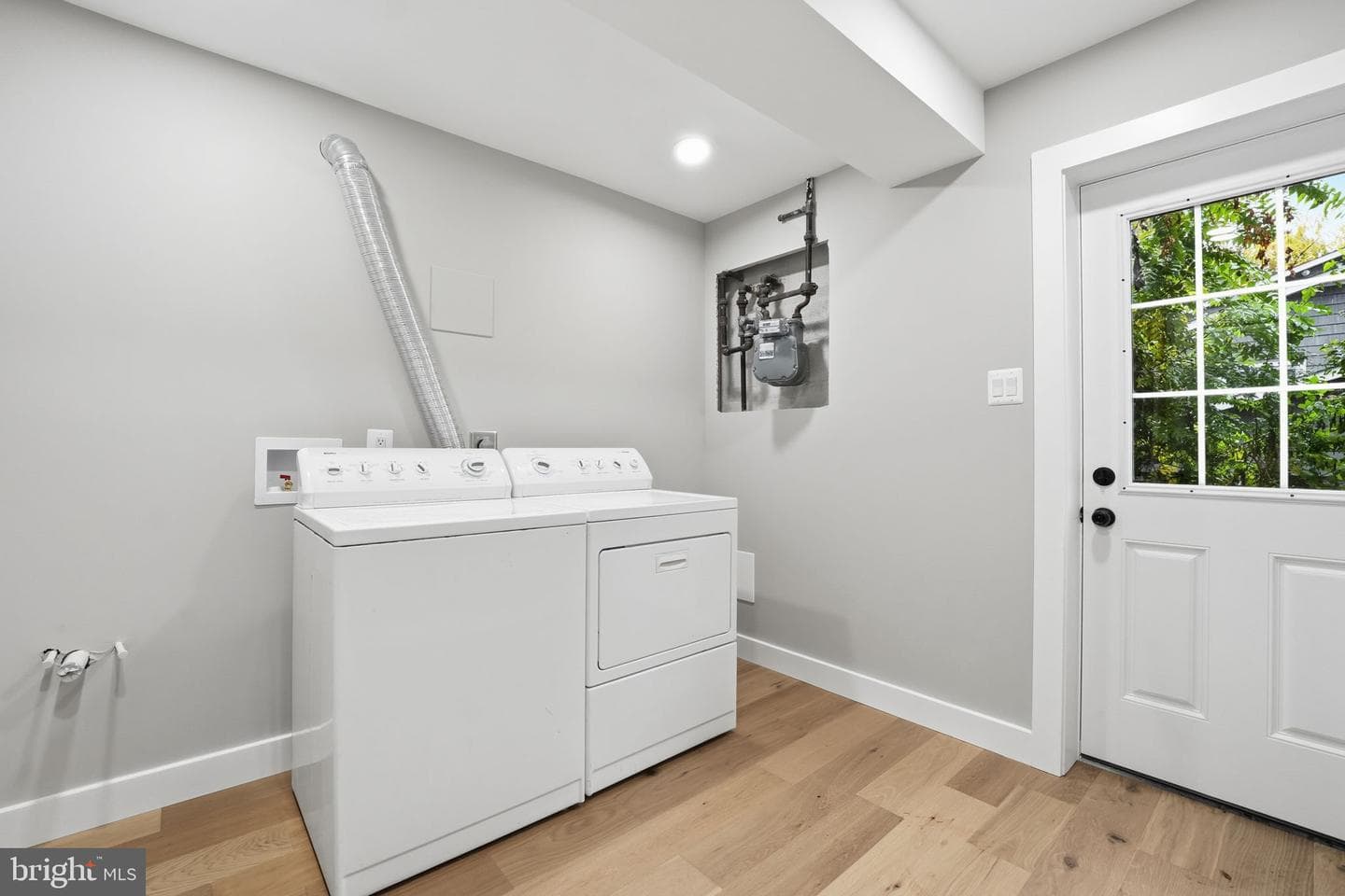 6434 Woodville Drive photo 47
