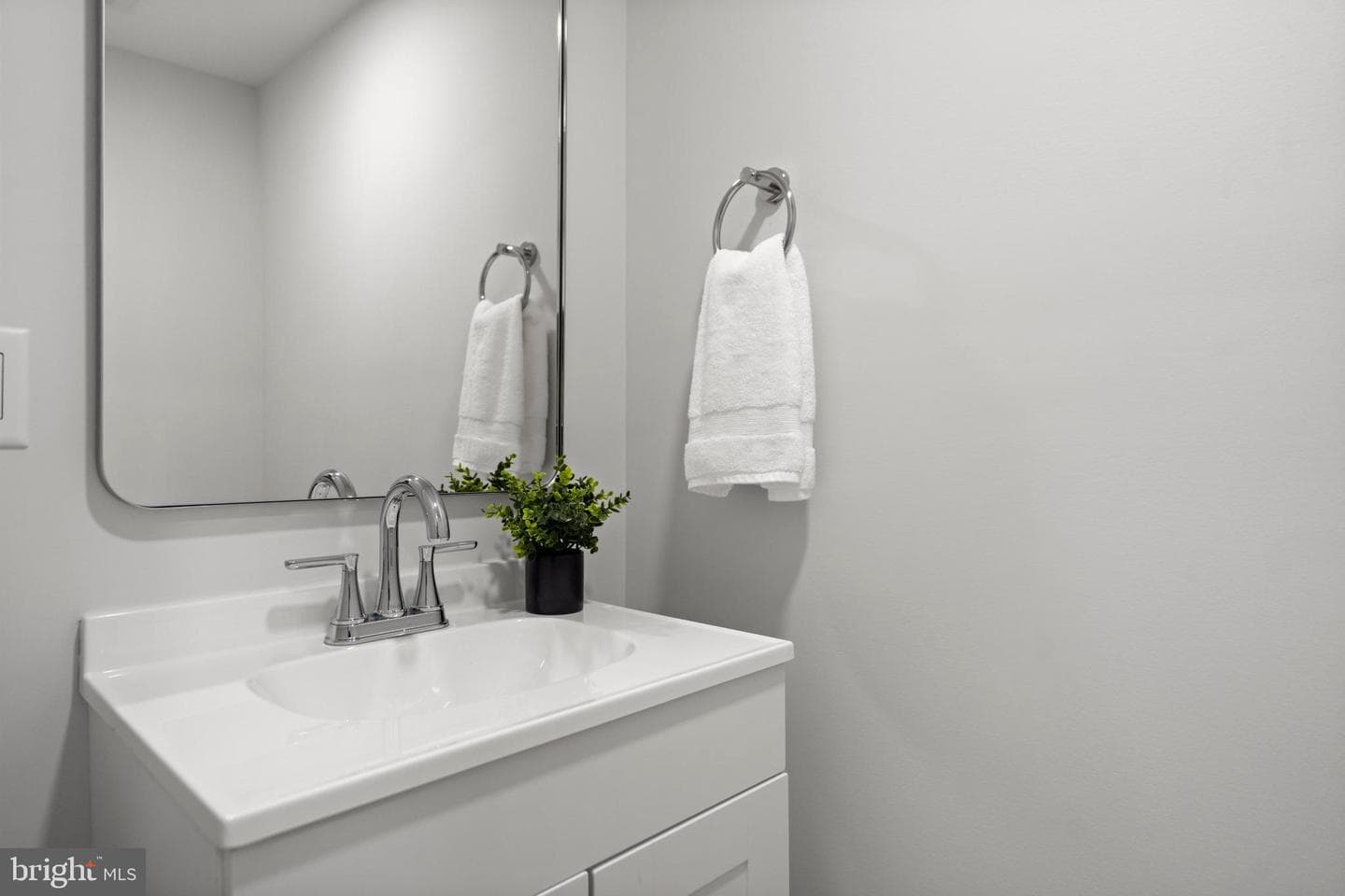 9521 Cherry Oak Court photo 17
