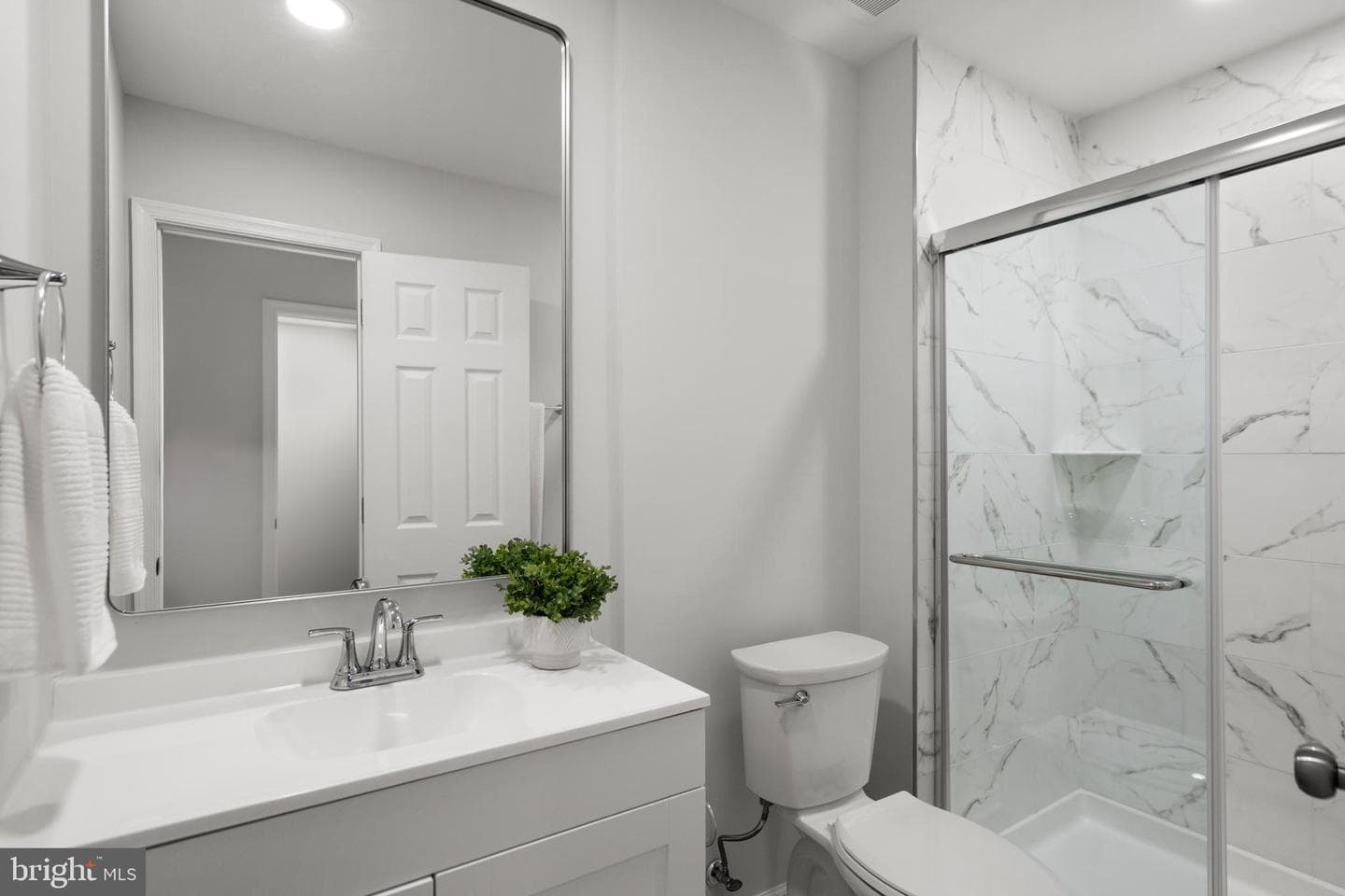 9521 Cherry Oak Court photo 21