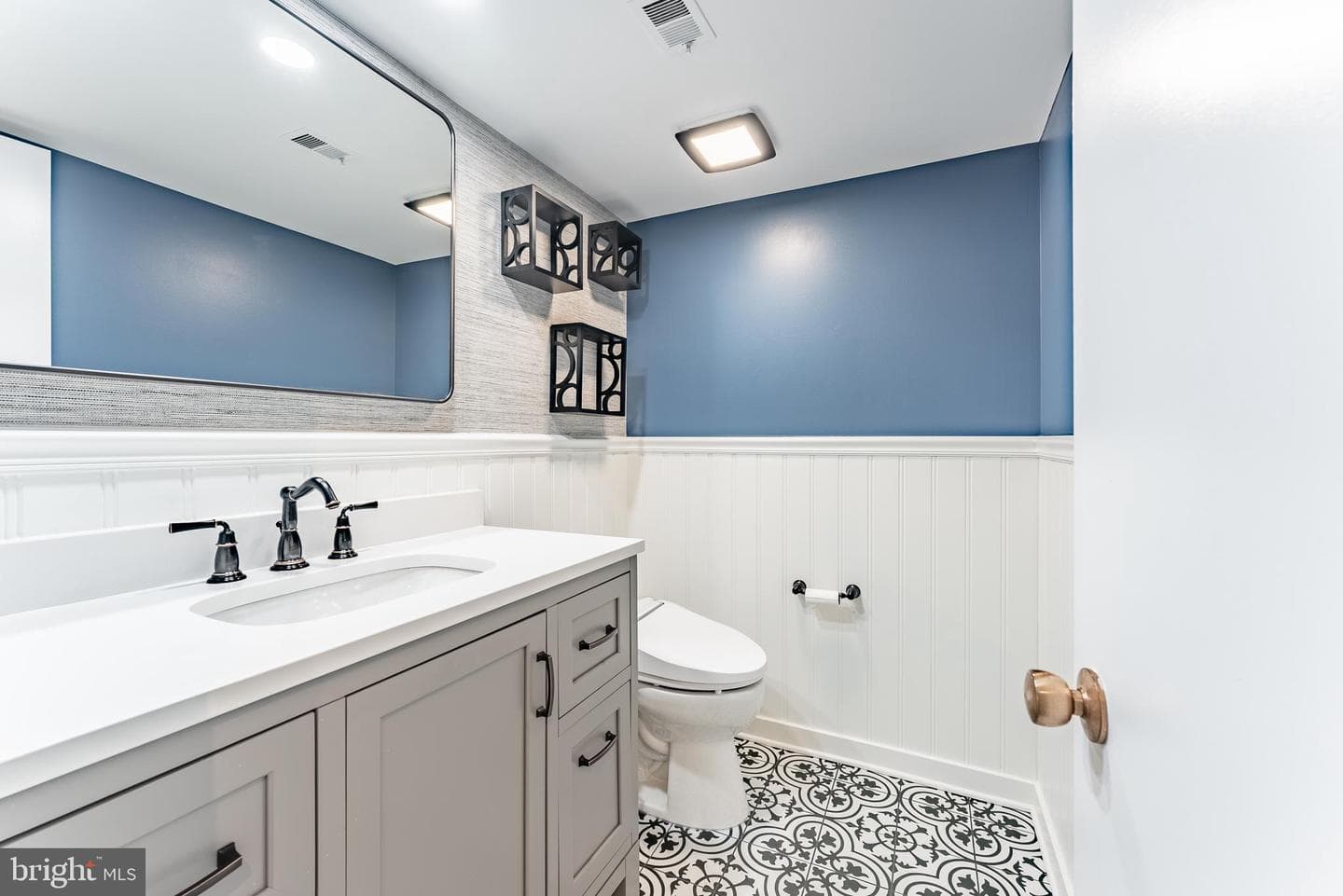 3709 S George Mason Drive #1605e photo 21