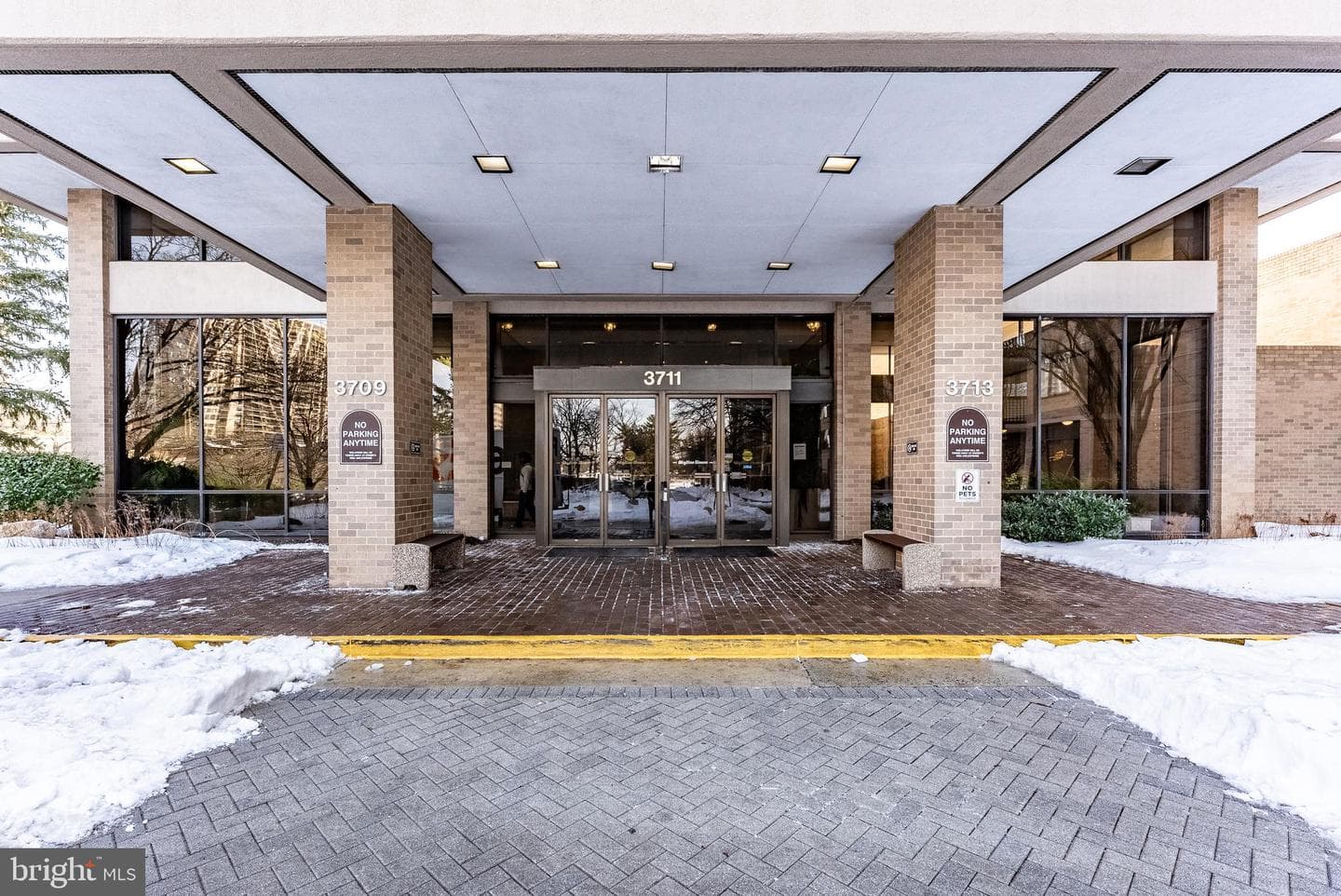 3709 S George Mason Drive #1605e photo 7