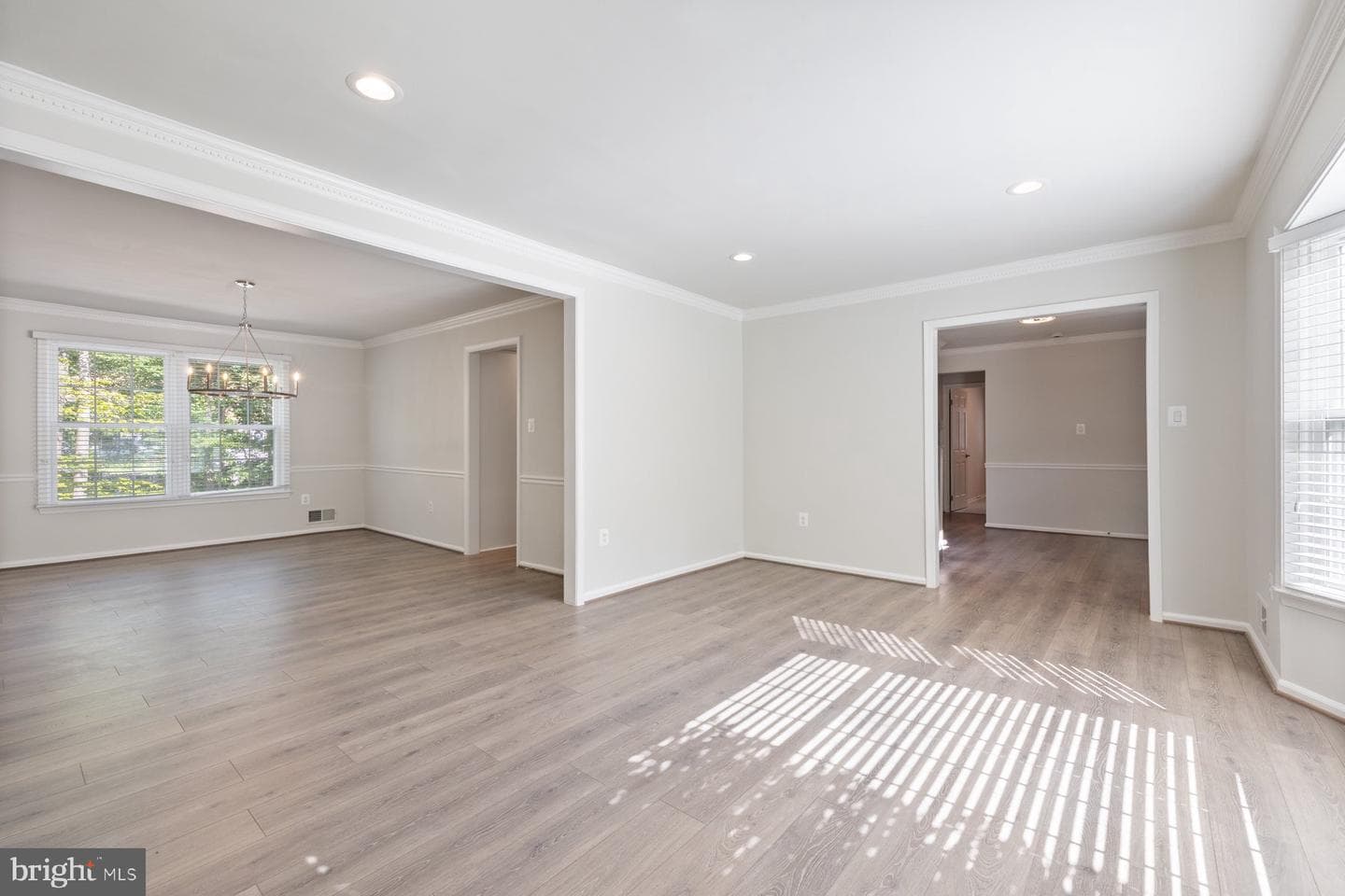 9368 Tovito Drive photo 14
