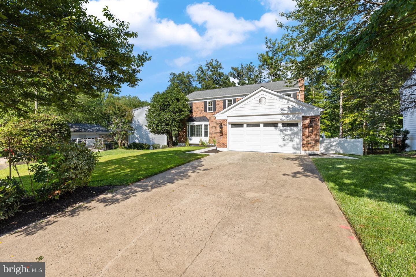 9368 Tovito Drive photo 4