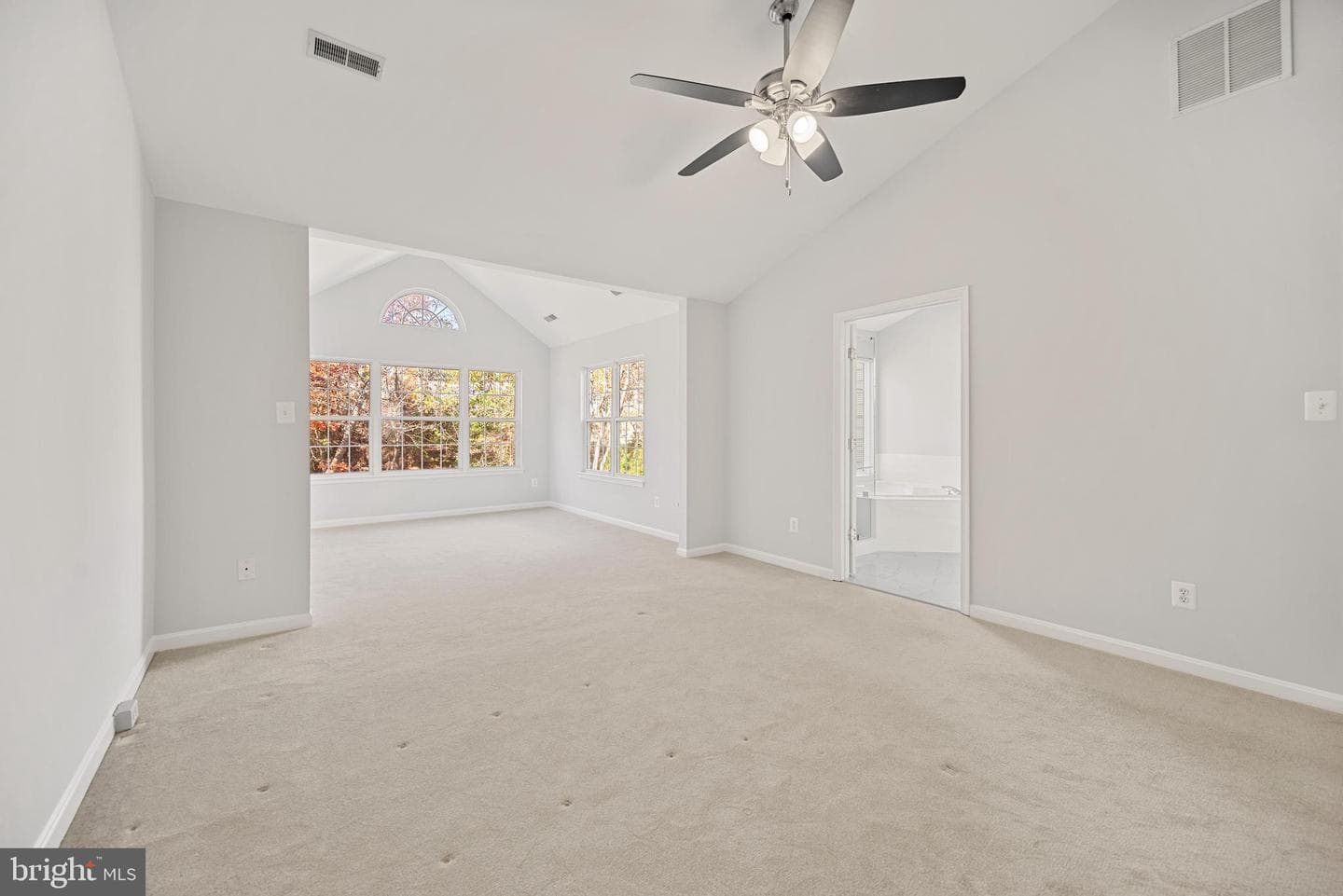 5656 Governors Pond Circle photo 17