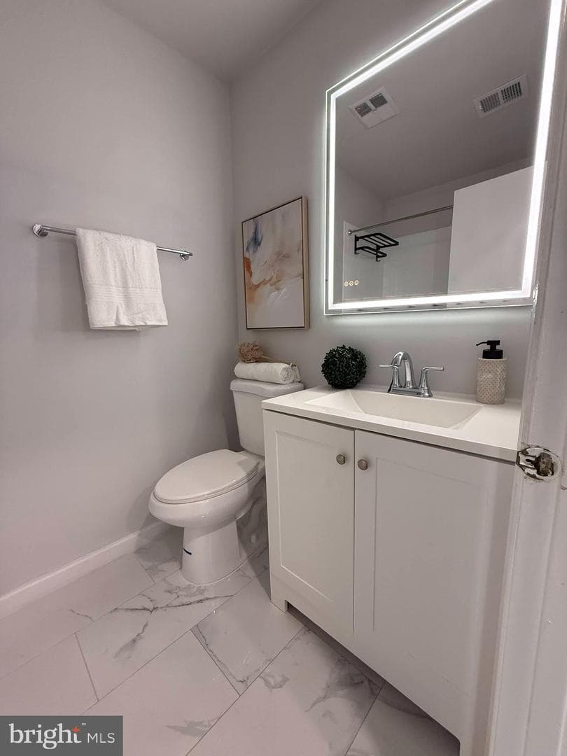 8580 Tyrolean Way photo 32