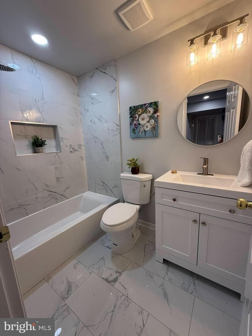 8580 Tyrolean Way photo 40