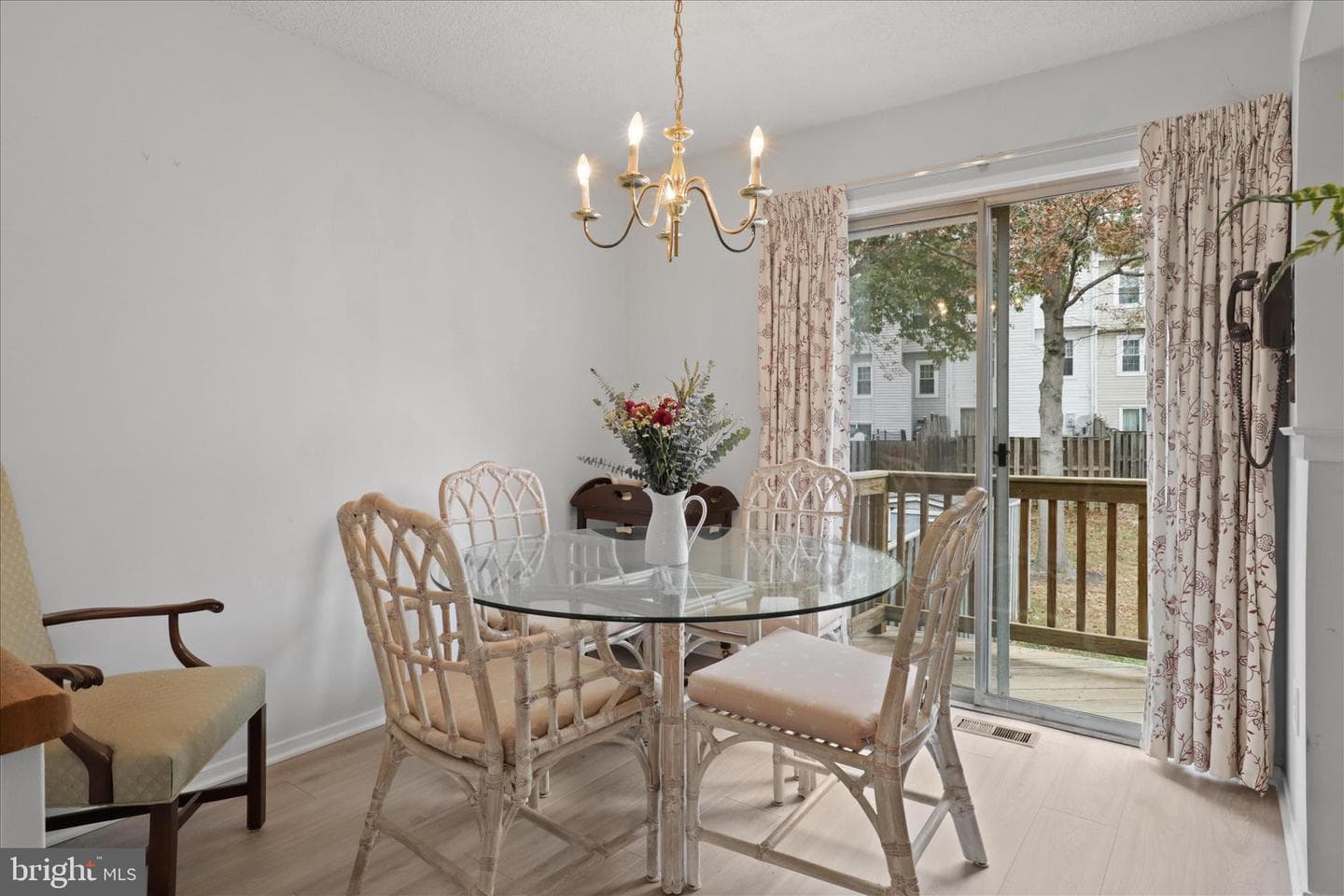 8927 Waites Way photo 10