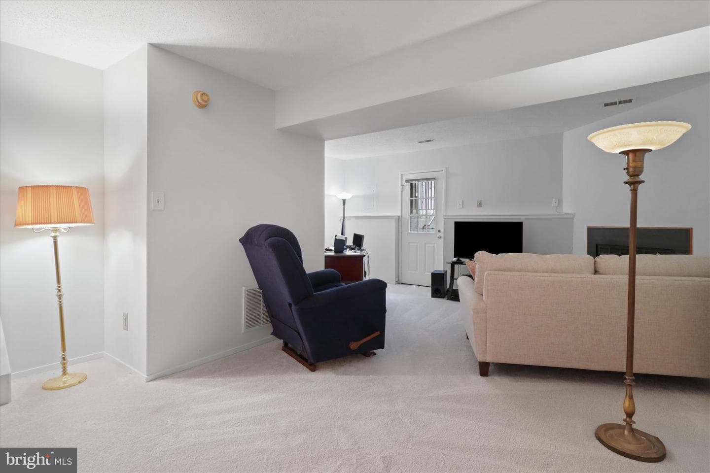 8927 Waites Way photo 24