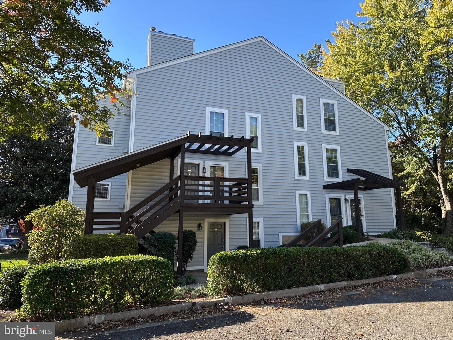 10002 Oakton Terrace Road photo 1