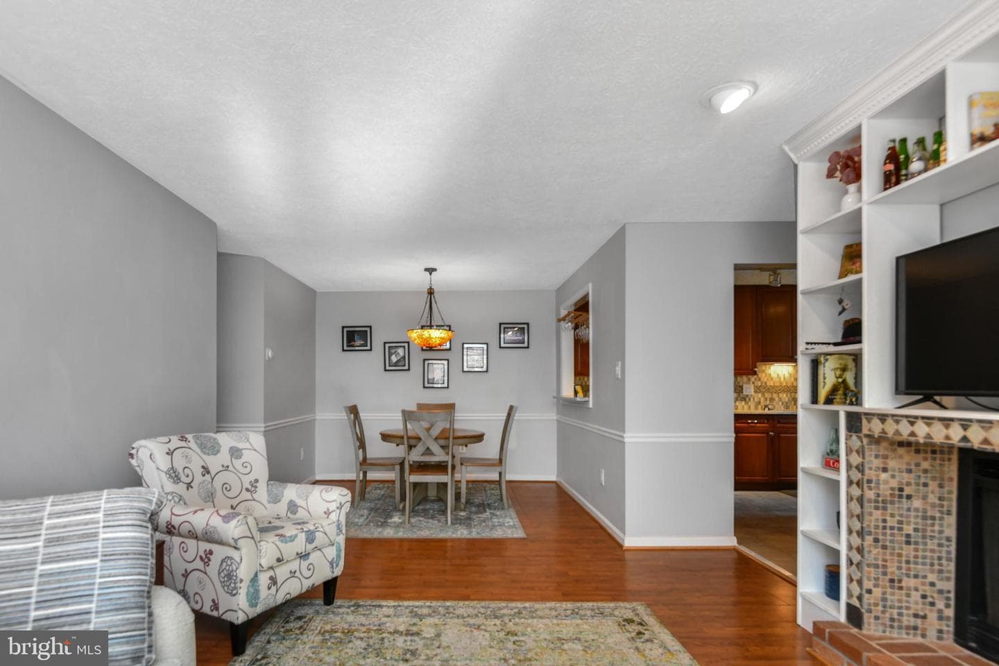 10002 Oakton Terrace Road photo 11