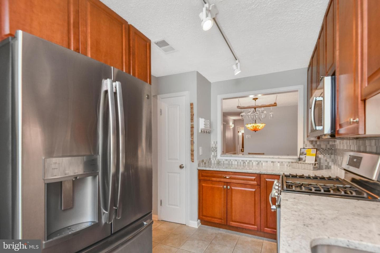 10002 Oakton Terrace Road photo 15